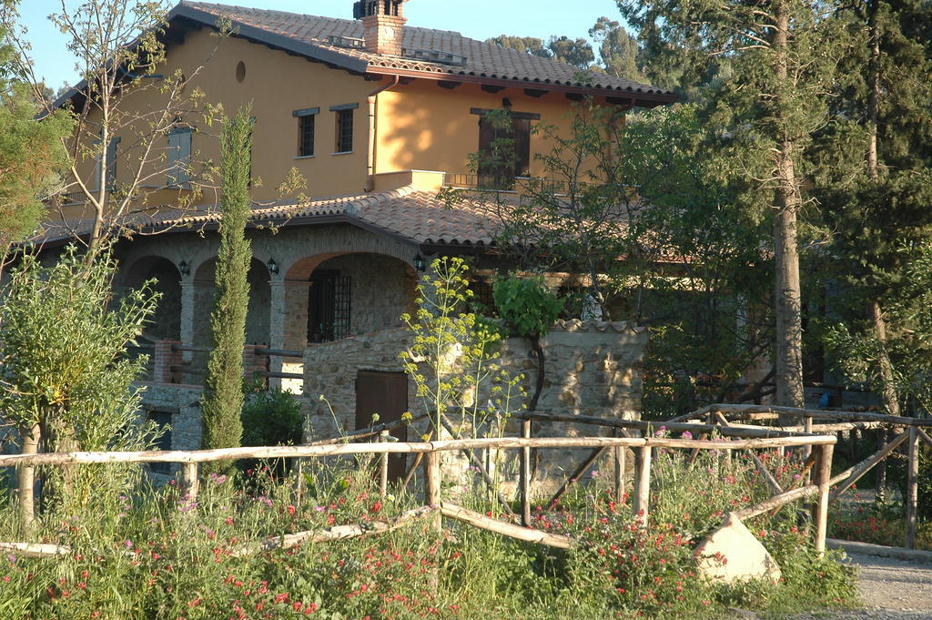 Villa Agriturismo Feudo Gagliardi Caulonia Exterior foto